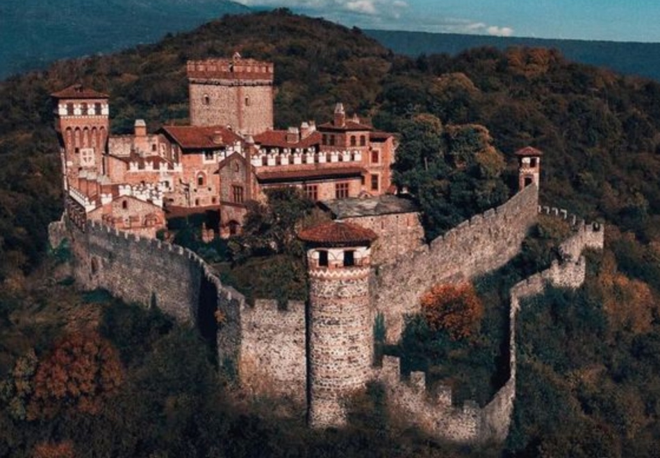 The Fifth Season retreat in Northern Italy